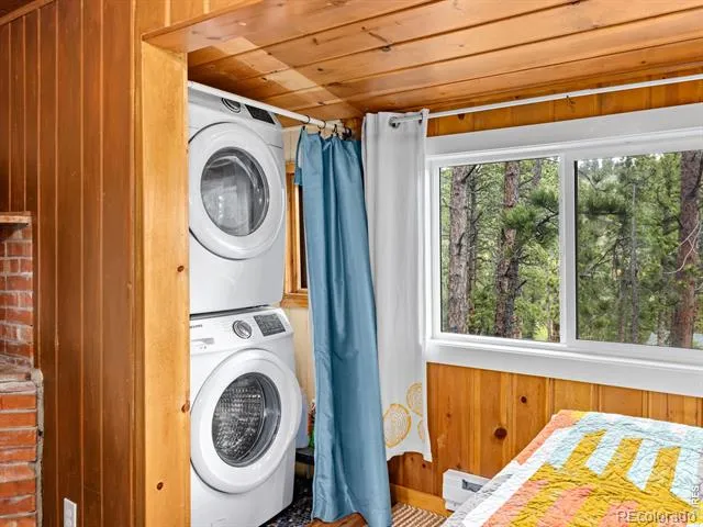 270 E Ski Road Allenspark, CO 80510