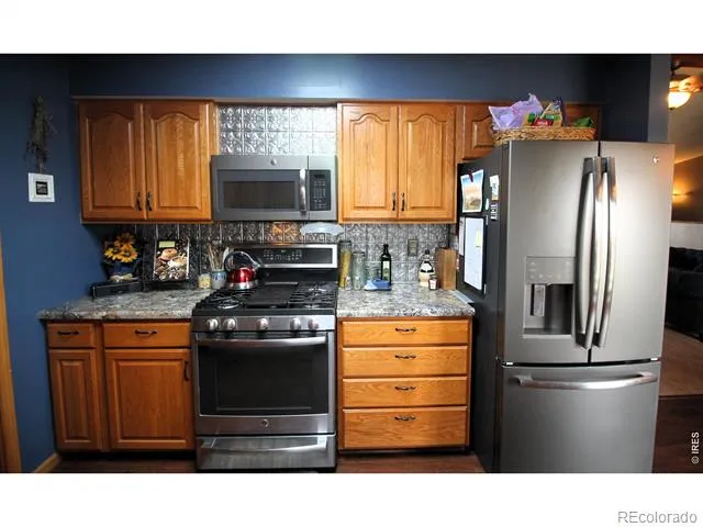 806 S Burlington Avenue Haxtun, CO 80731
