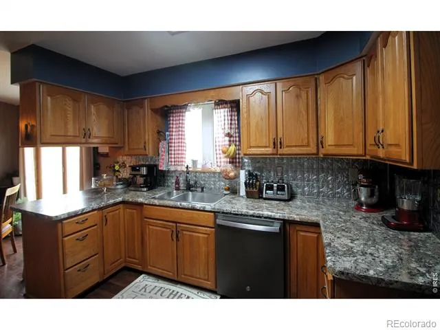 806 S Burlington Avenue Haxtun, CO 80731