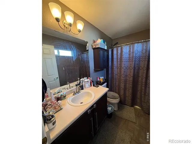 5141 Jasper Street Denver, CO 80239