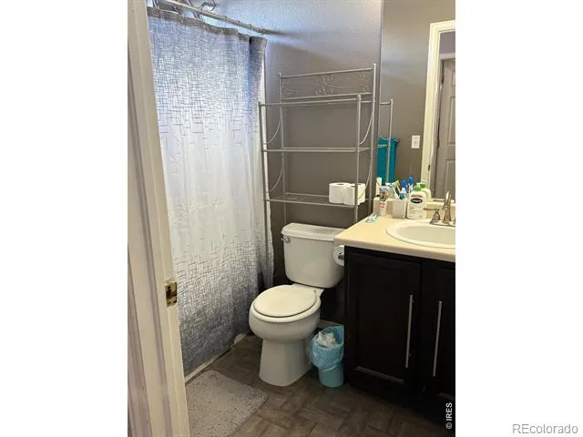 5141 Jasper Street Denver, CO 80239