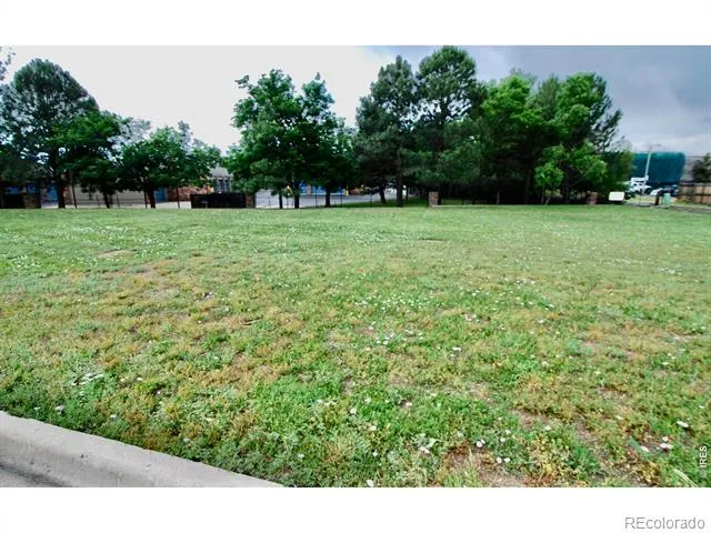 2225 S Iola Street Aurora, CO 80014