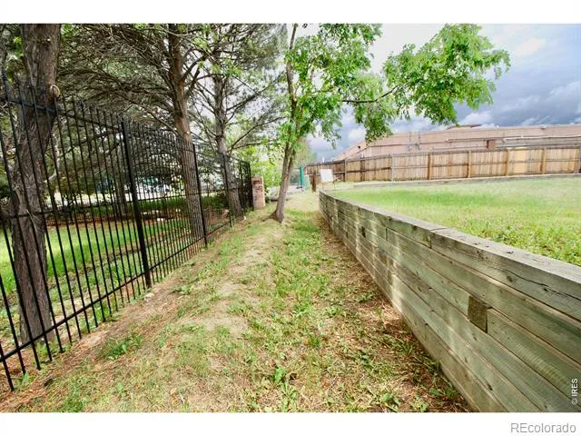 2225 S Iola Street Aurora, CO 80014