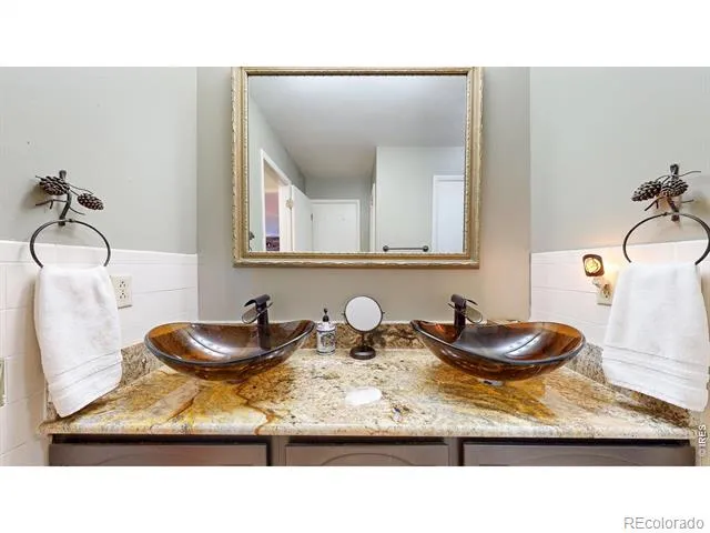 141 Courtney Lane Estes Park, CO 80517