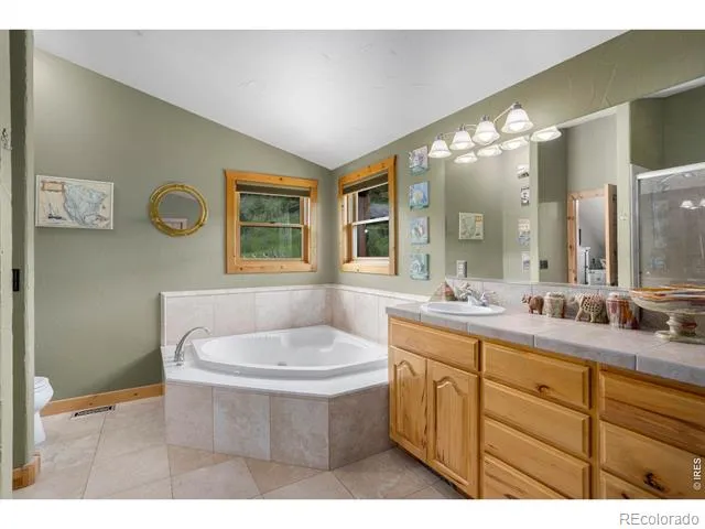 555 James Park Trail Loveland, CO 80537
