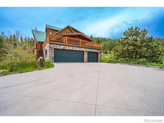 555 James Park Trail Loveland, CO 80537