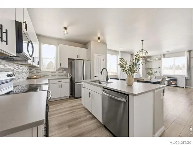 2463 Harlequin Place Johnstown, CO 80534