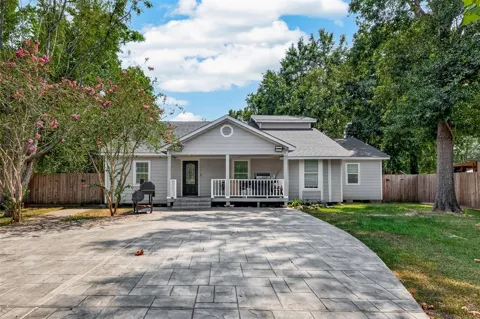 23554 Grasshopper Court