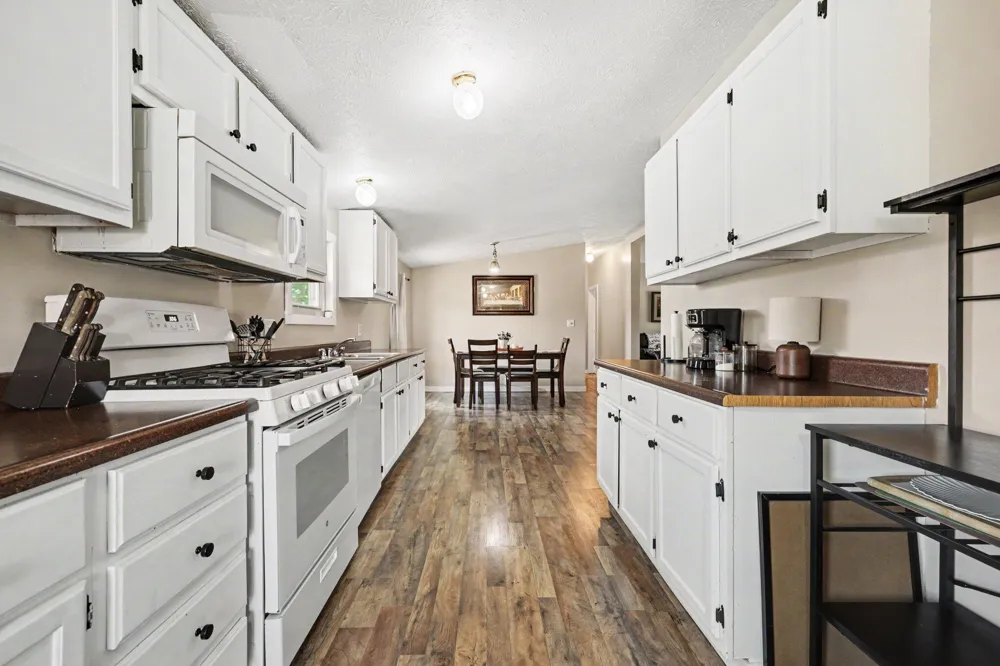 611 Locust Street Howard City, MI 49329