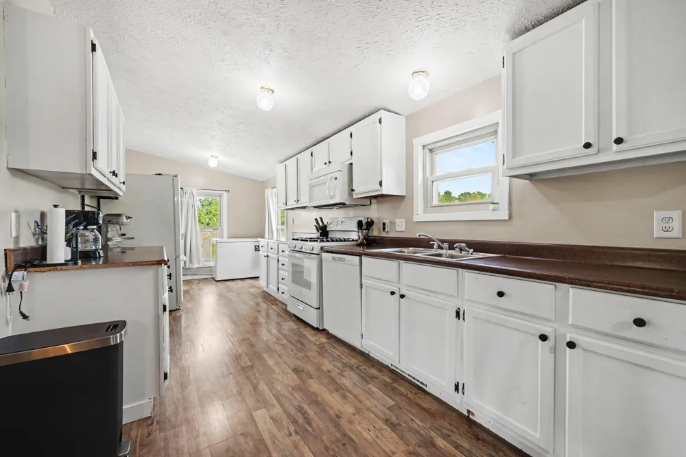 611 Locust Street Howard City, MI 49329