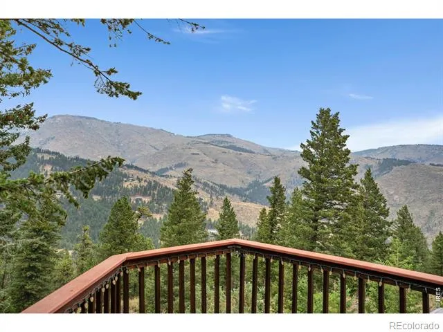 1000 Alaska Road Boulder, CO 80302