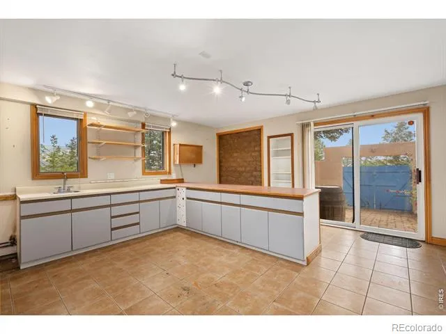 1000 Alaska Road Boulder, CO 80302