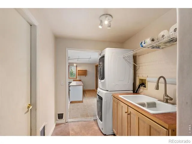 1000 Alaska Road Boulder, CO 80302