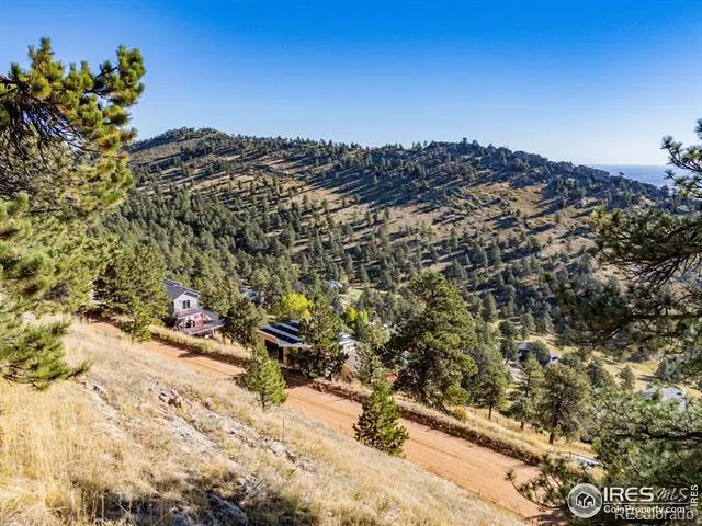6109 Red Hill Road Boulder, CO 80302
