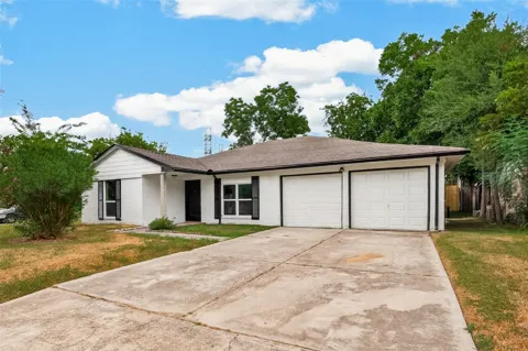 11434 Sharpview Drive