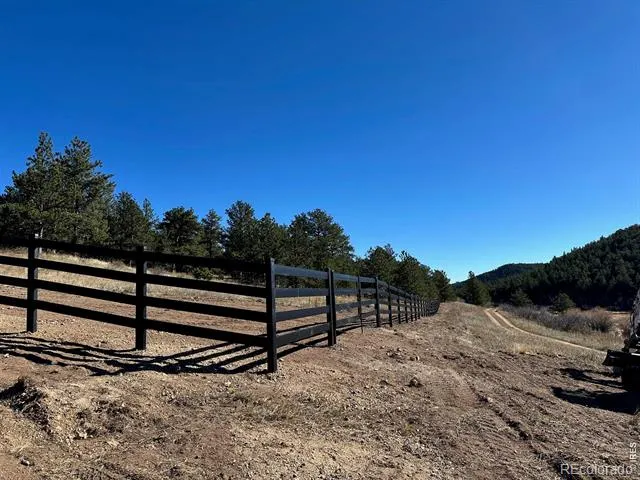 17667 Highway 7 Lyons, CO 80540