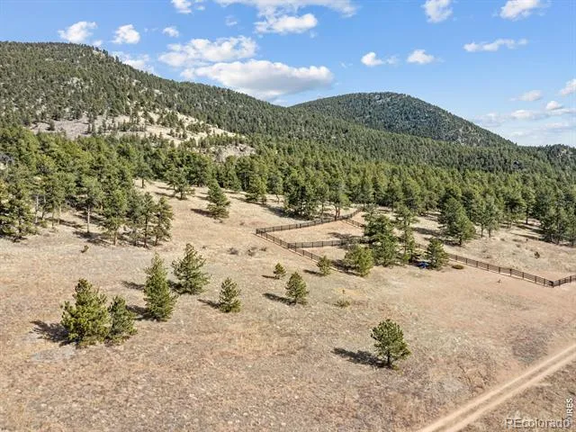 17667 Highway 7 Lyons, CO 80540