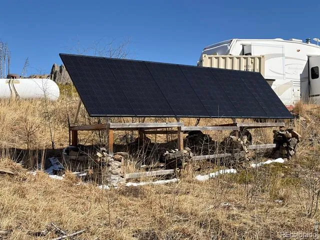 28 Agate Court Bellvue, CO 80512