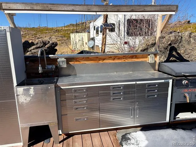 28 Agate Court Bellvue, CO 80512