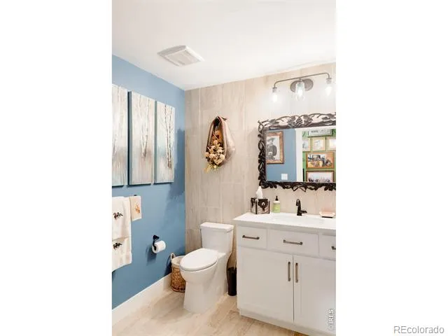 6816 Goldbranch Drive Niwot, CO 80503