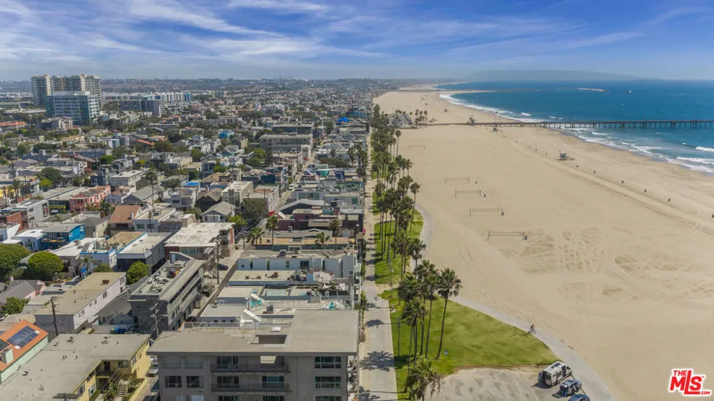 2311 Ocean Front Walk Venice, CA 90291