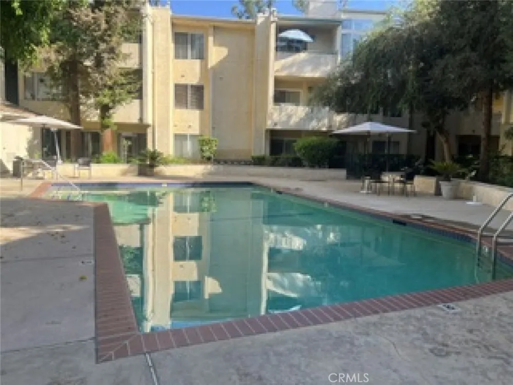 7800 Topanga Canyon #112 Canoga Park, CA 91304