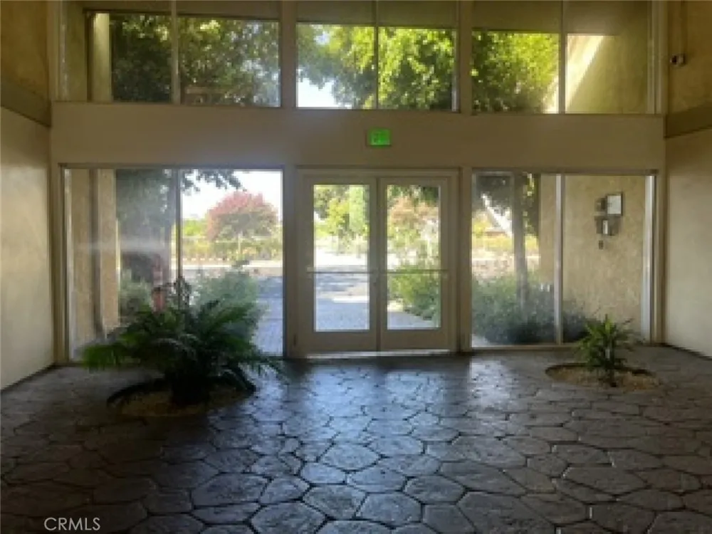 7800 Topanga Canyon #112 Canoga Park, CA 91304