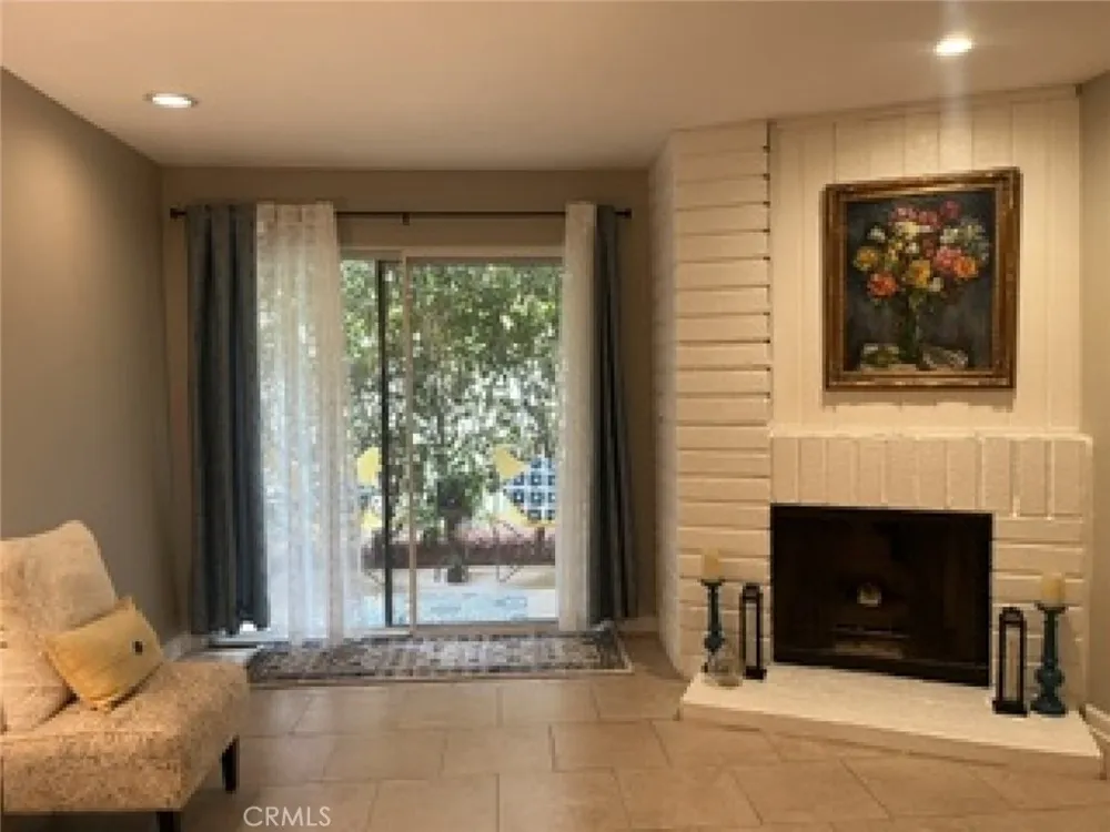 7800 Topanga Canyon #112 Canoga Park, CA 91304