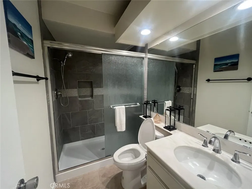 7800 Topanga Canyon #112 Canoga Park, CA 91304