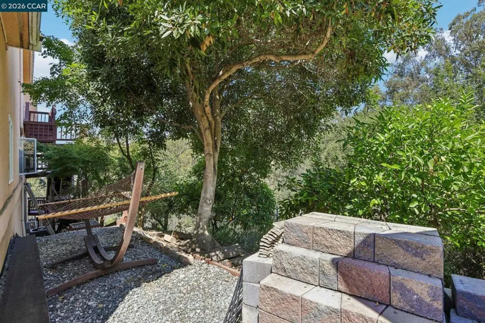 3906 Arbutus Ct Hayward, CA 94542
