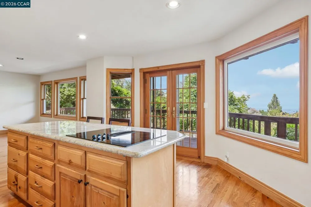 3906 Arbutus Ct Hayward, CA 94542