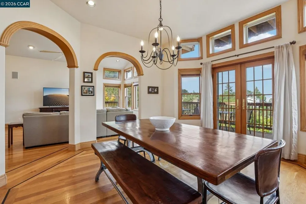 3906 Arbutus Ct Hayward, CA 94542