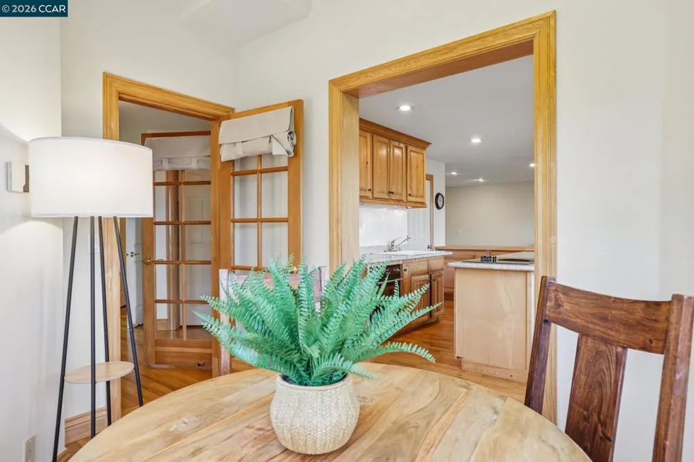 3906 Arbutus Ct Hayward, CA 94542