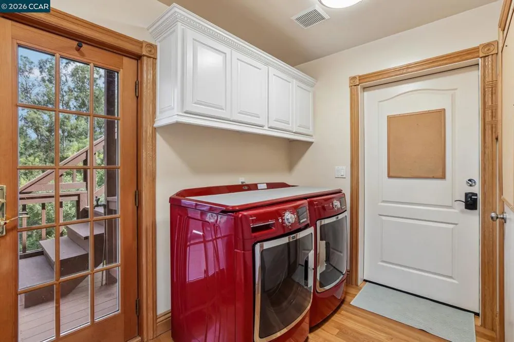 3906 Arbutus Ct Hayward, CA 94542