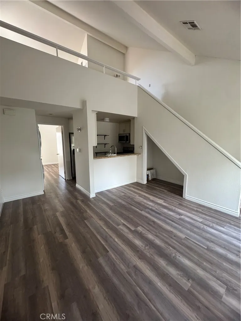 389 Orange Blossom Irvine, CA 92618