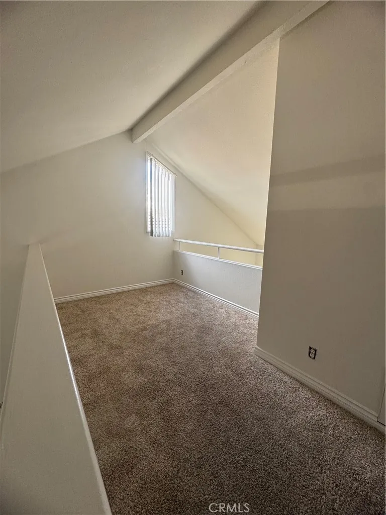 389 Orange Blossom Irvine, CA 92618