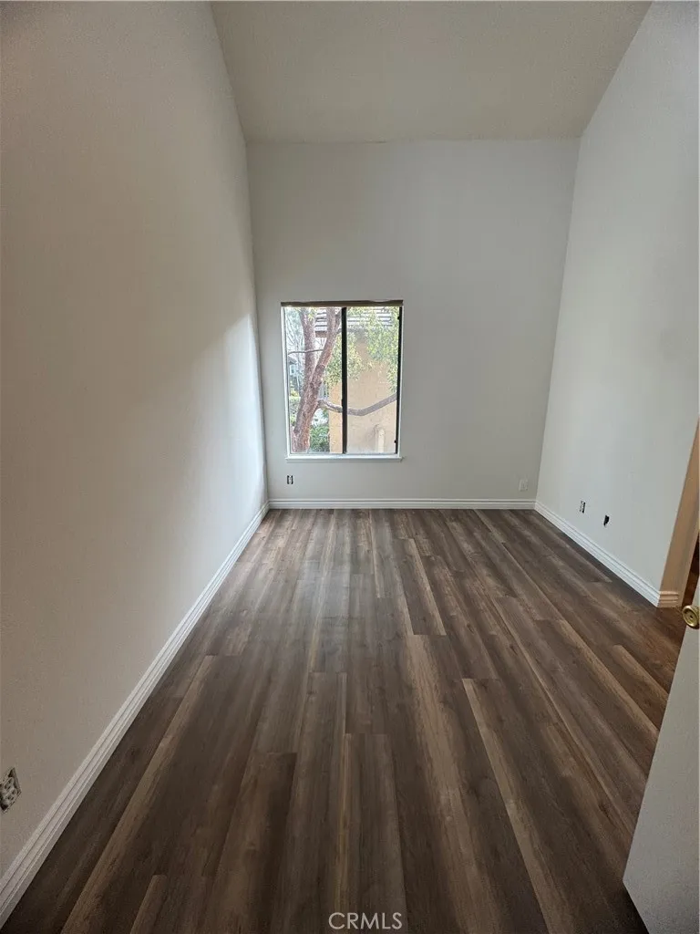 389 Orange Blossom Irvine, CA 92618