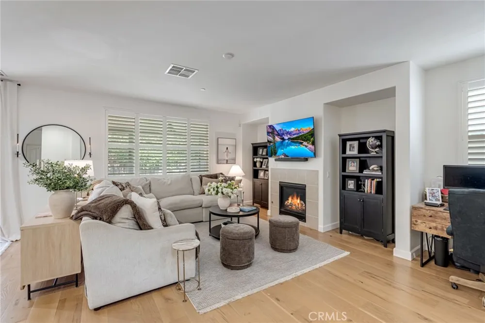 17621 Perilla San Bernardino, CA 92407