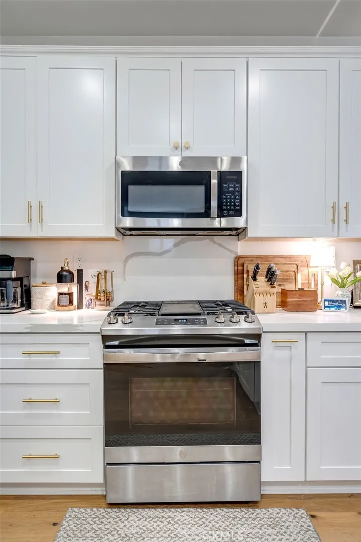 17621 Perilla San Bernardino, CA 92407