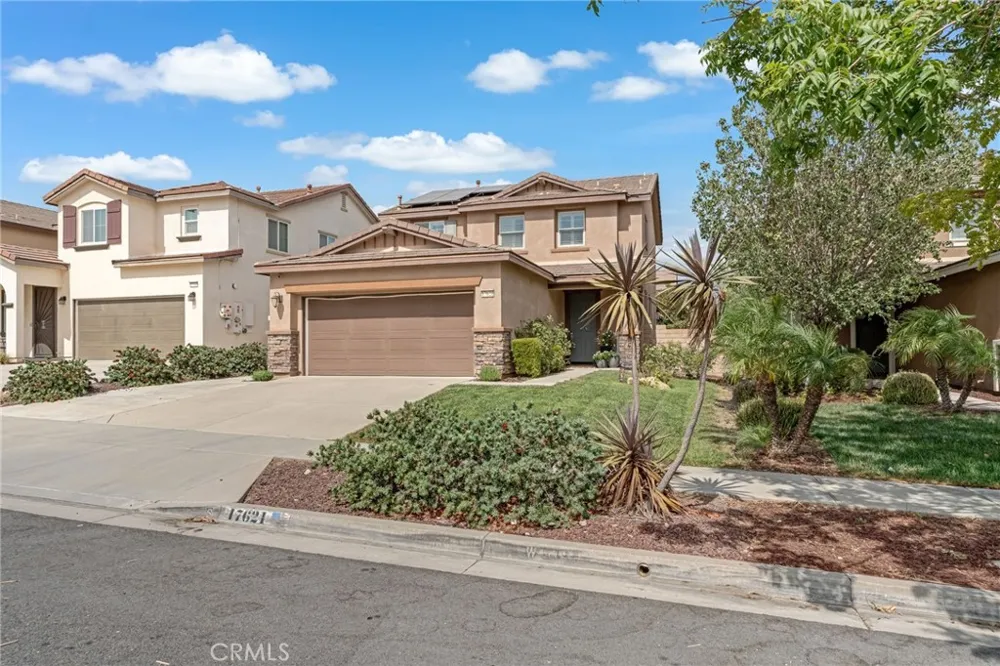 17621 Perilla San Bernardino, CA 92407