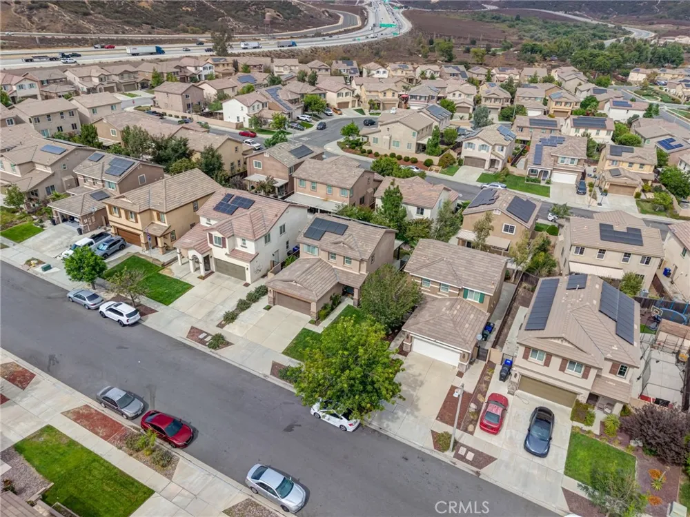 17621 Perilla San Bernardino, CA 92407