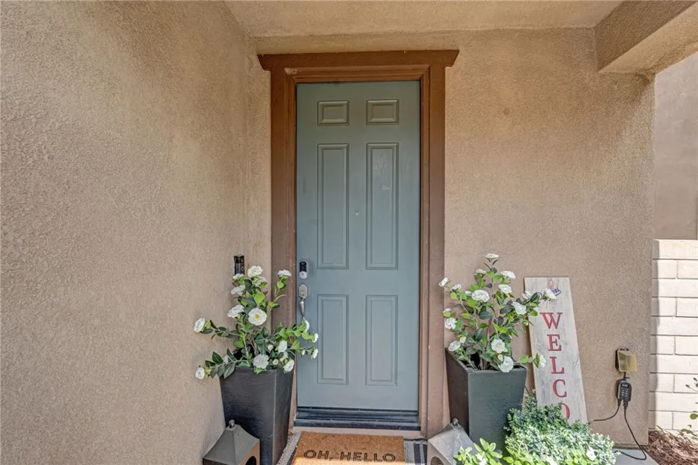 17621 Perilla San Bernardino, CA 92407