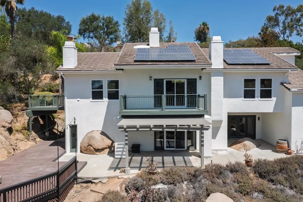 28320 Kettering Ln Escondido, CA 92026