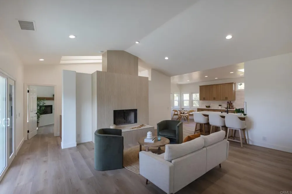 28320 Kettering Ln Escondido, CA 92026