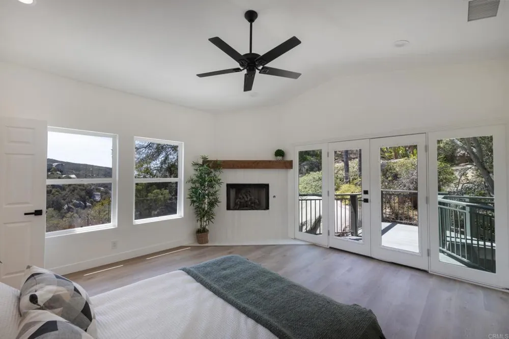 28320 Kettering Ln Escondido, CA 92026