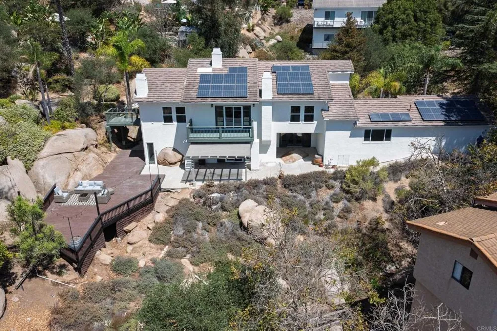 28320 Kettering Ln Escondido, CA 92026