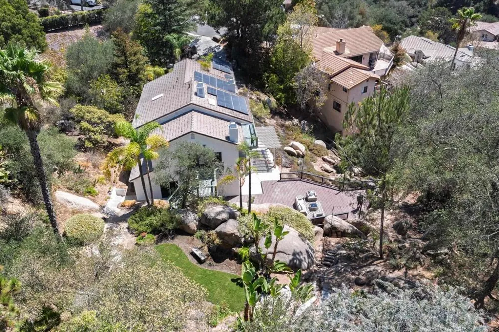 28320 Kettering Ln Escondido, CA 92026
