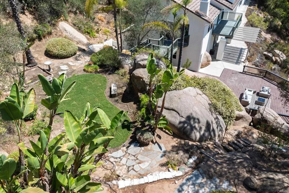28320 Kettering Ln Escondido, CA 92026