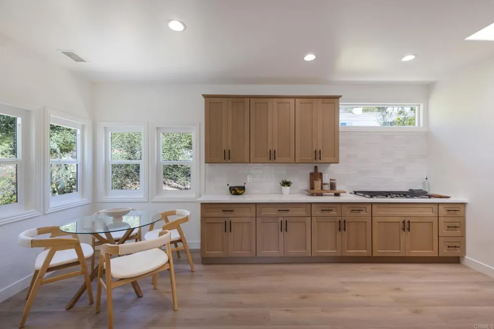 28320 Kettering Ln Escondido, CA 92026