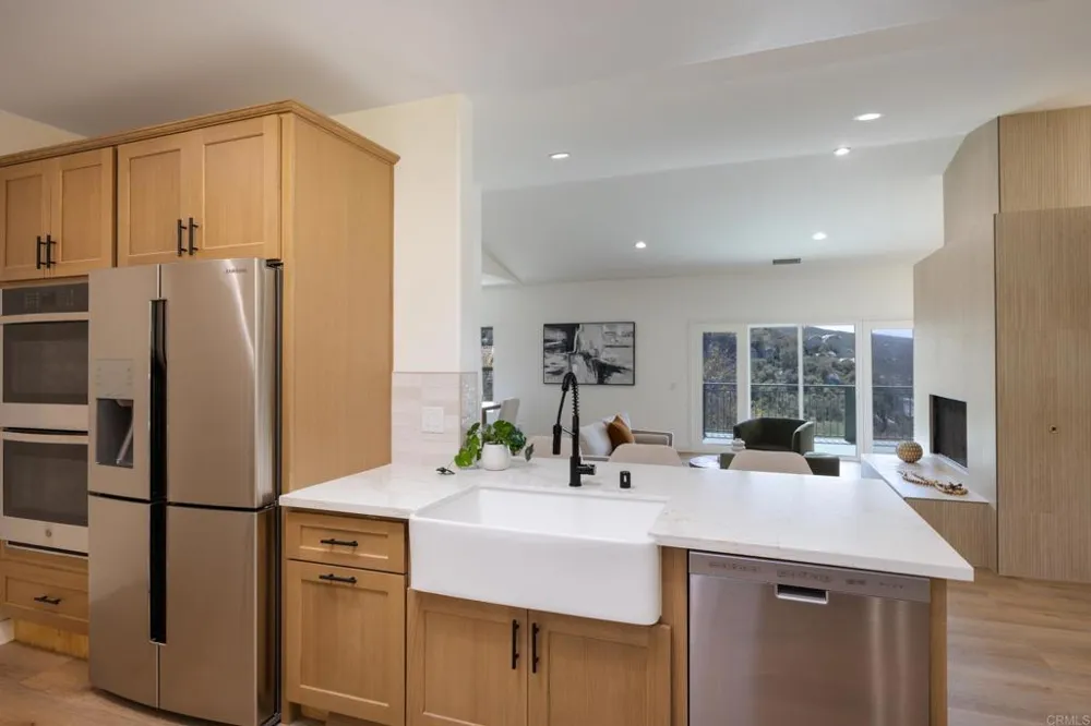 28320 Kettering Ln Escondido, CA 92026